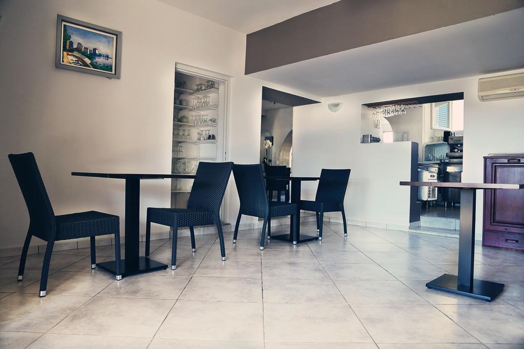 Hôtel U Liamone Saint-Florent  Exterior foto